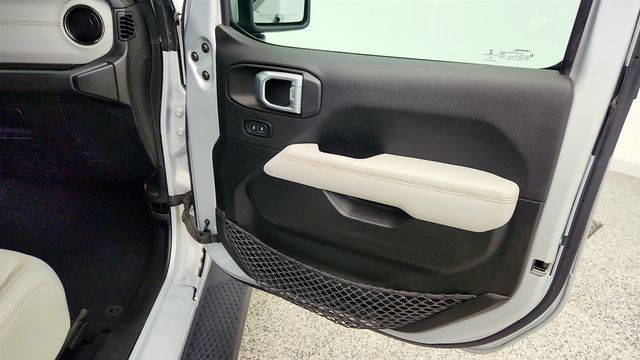 2022 Jeep Wrangler 4xe Unlimited Sahara High Altitude 4x4 w/ Power Top & Leather - 23063295 - 25