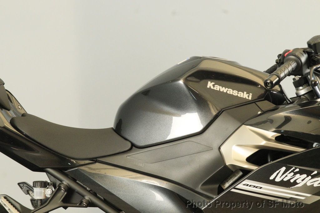 2022 Kawasaki Ninja 400 ABS Under 1000 Miles! - 22634923 - 8