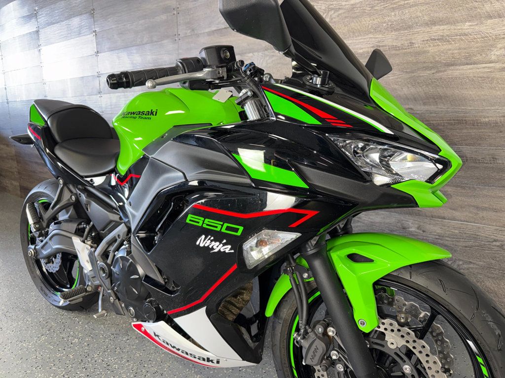 2022 Kawasaki Ninja 650 KRT SUPER CLEAN! - 23032854 | Video 2