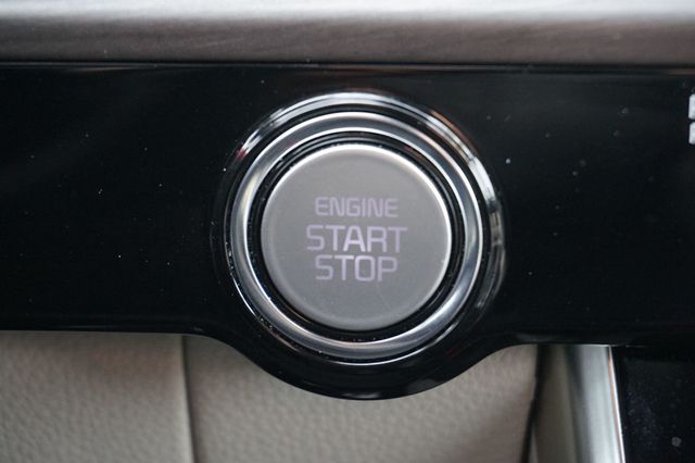 2022 Kia Carnival EX, THIRD ROW SEATING, PREMIUM WHEELS, LEATHER SEATS, NAVIGATION - 22965619 - 31