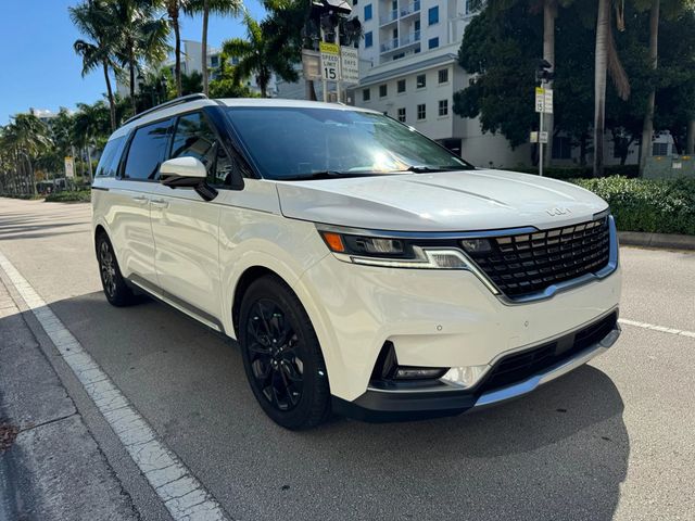 2022 Kia Carnival SX Minivan 4D - 22941303 - 1