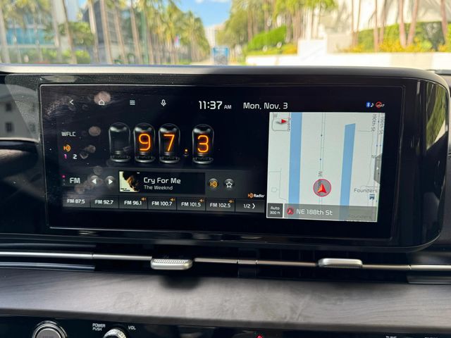 2022 Kia Carnival SX Minivan 4D - 22941303 - 29