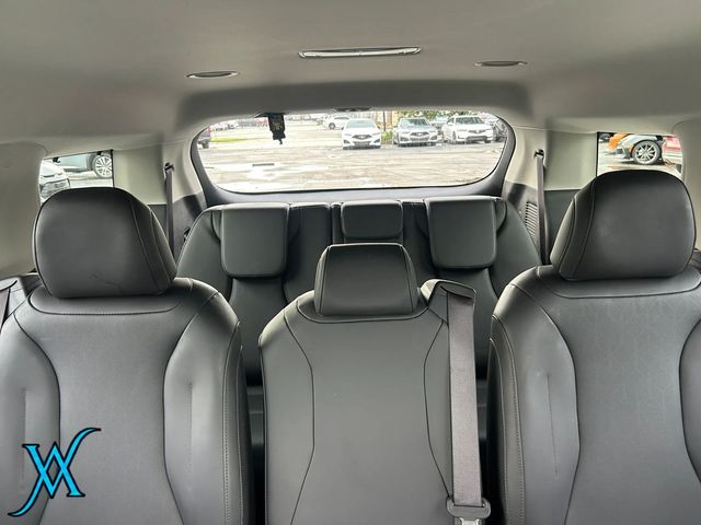 2022 Kia Carnival SX Minivan 4D - 23083760 - 25