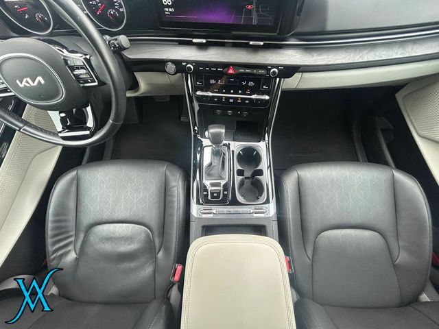 2022 Kia Carnival SX Minivan 4D - 23083760 - 29