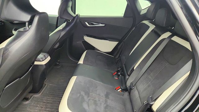 2022 Kia EV6 GT-Line AWD with Suede Seat Package - 22963431 - 18