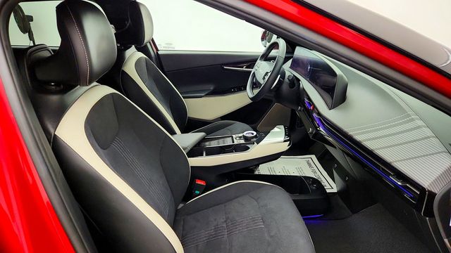 2022 Kia EV6 GT-Line AWD w/ Suede Seat Package - 23099965 - 20