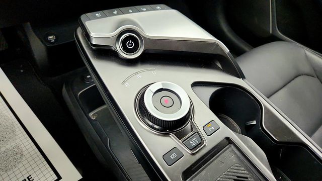 2022 Kia EV6 Wind AWD with Technology Package - 22969702 - 12