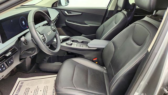2022 Kia EV6 Wind AWD with Technology Package - 22969702 - 16