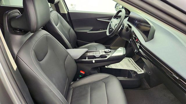 2022 Kia EV6 Wind AWD with Technology Package - 22969702 - 19