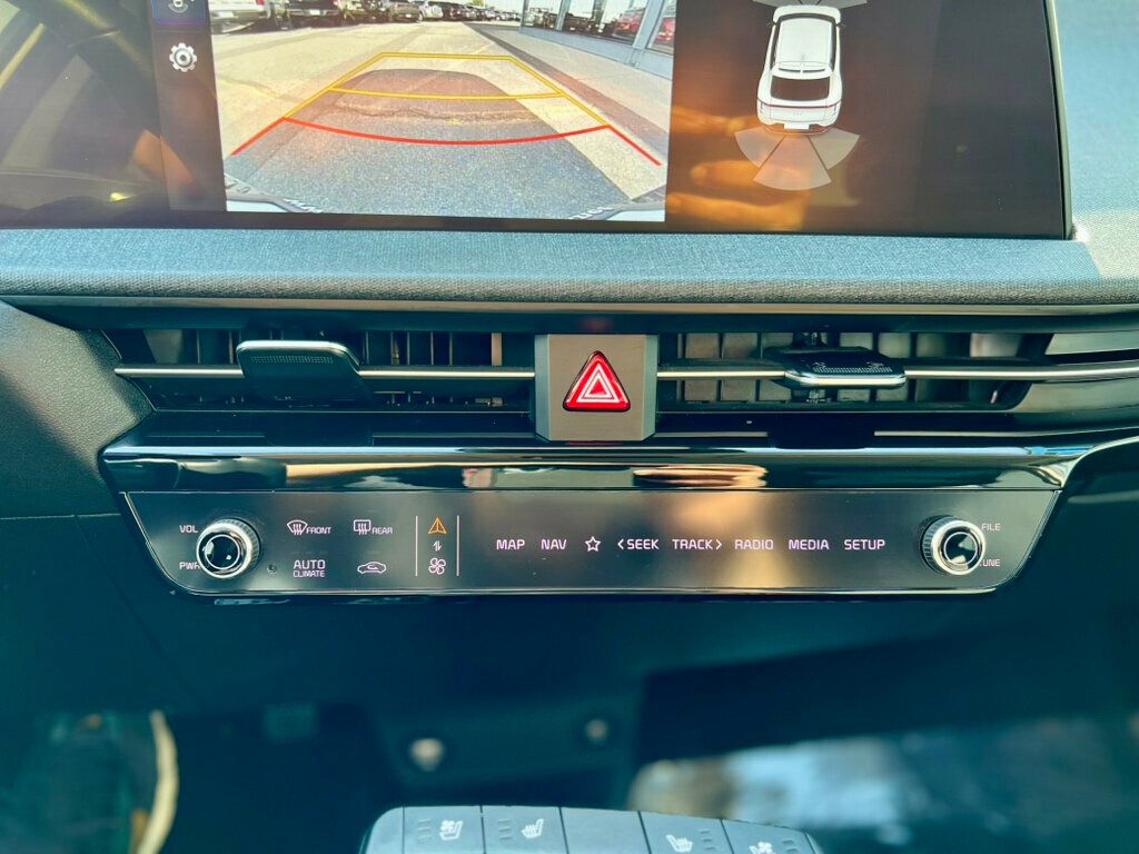 2022 Kia EV6 Wind photo 31