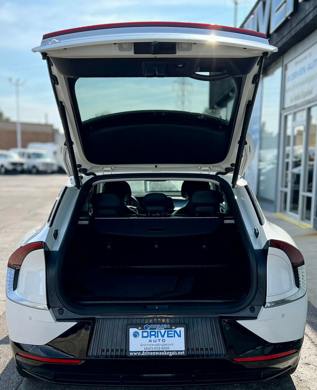 2022 Kia EV6 Wind photo 8