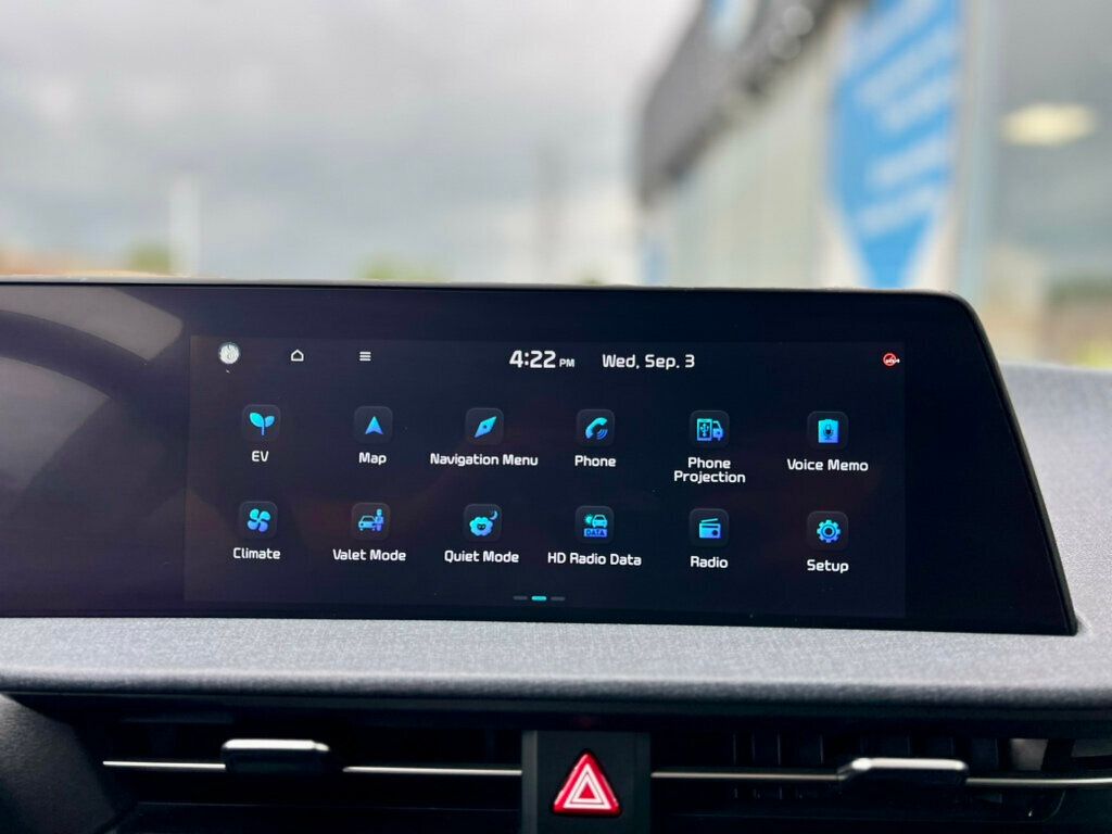 2022 Kia EV6 Wind photo 19