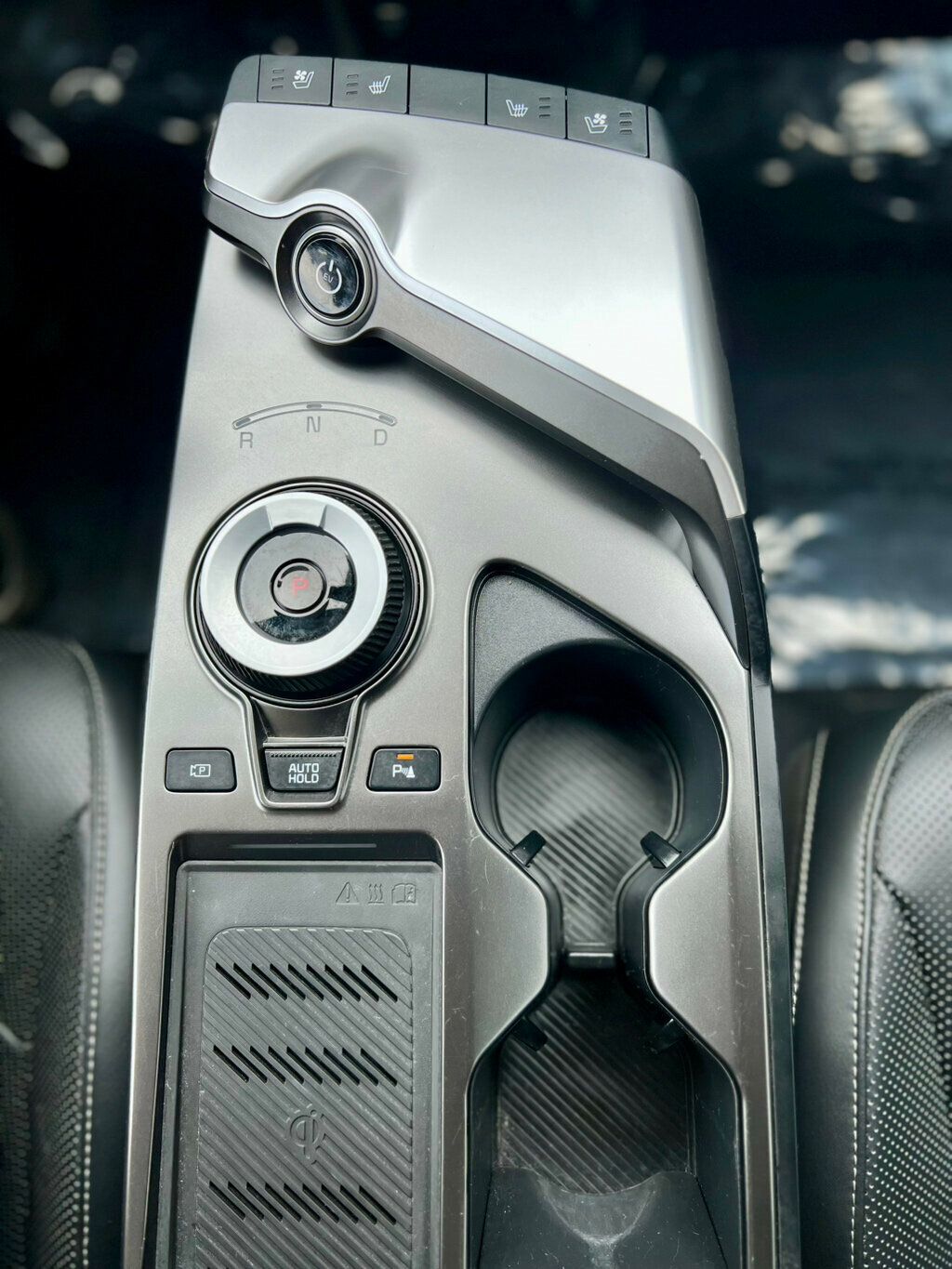 2022 Kia EV6 Wind photo 25