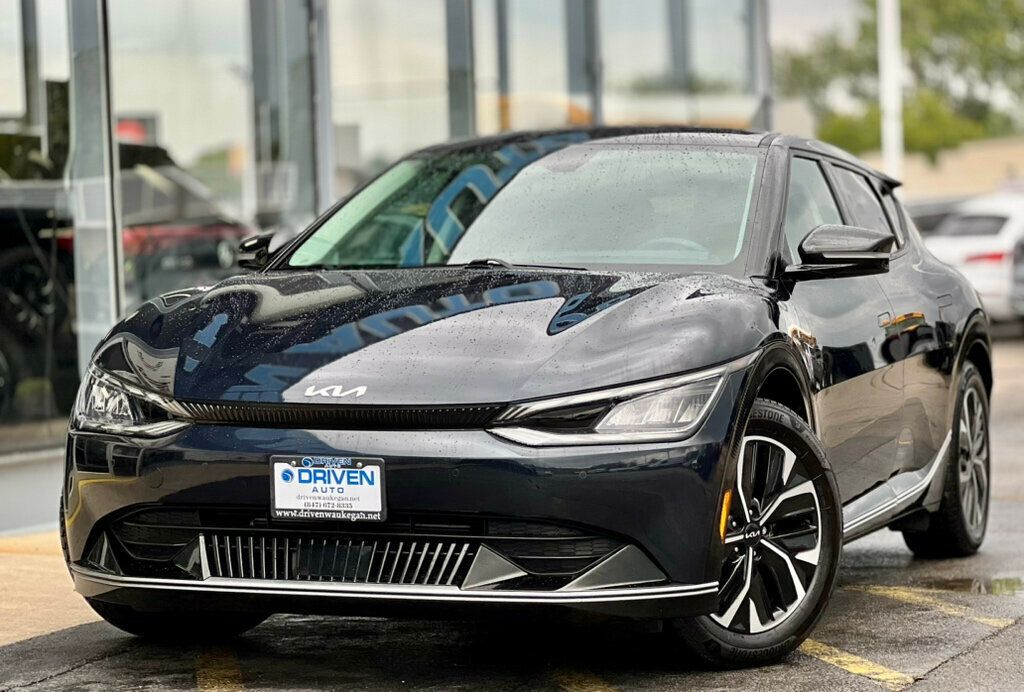 2022 Kia EV6 Wind photo 29