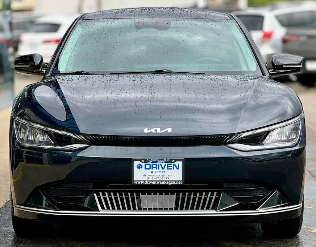2022 Kia EV6 Wind photo 6