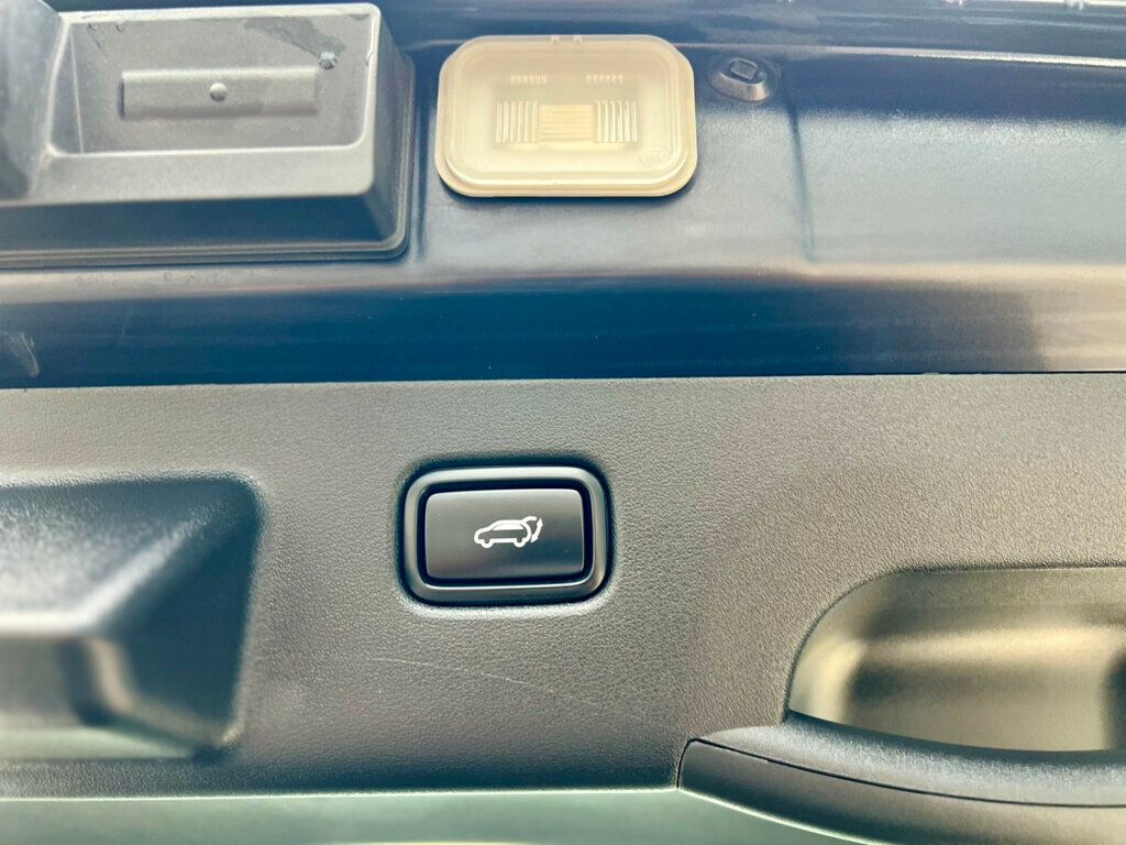 2022 Kia EV6 Wind photo 9
