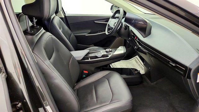 2022 Kia EV6 Wind RWD - 23064728 - 21