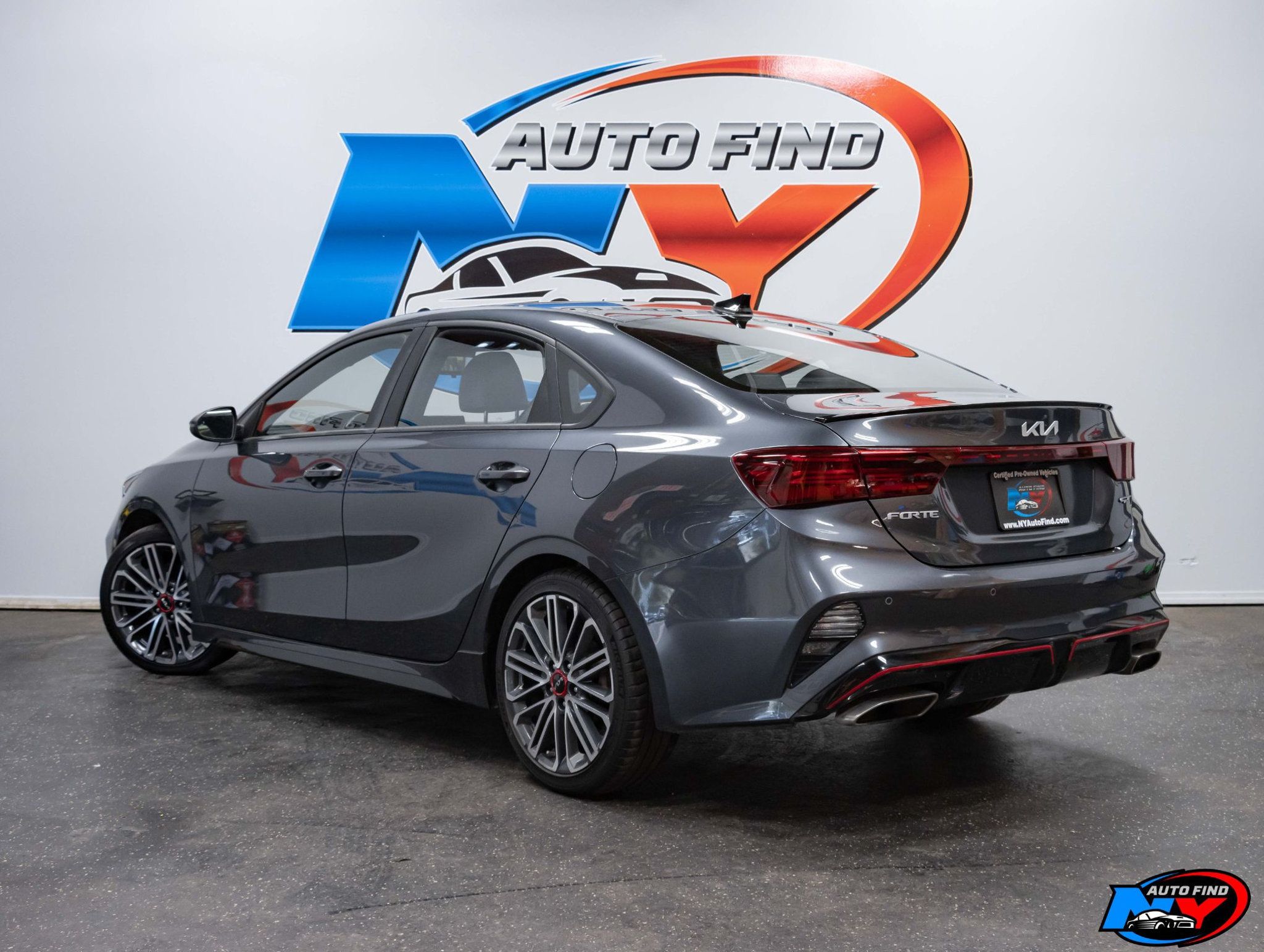 2022 Kia Forte GT photo 4