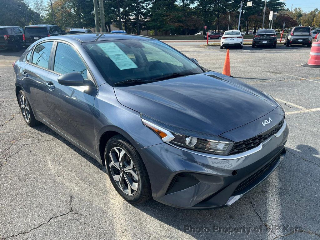 2022 Kia Forte FE IVT - 22933238 - 2