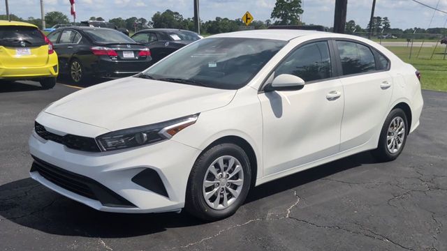 2022 Kia Forte FE IVT - 23036558 - 3