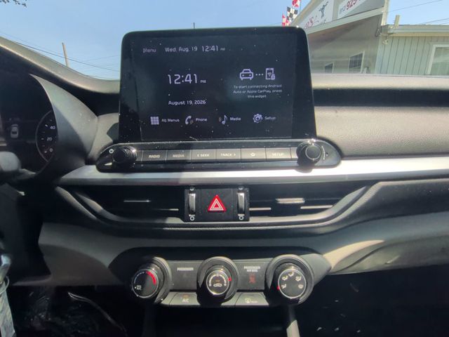 2022 Kia Forte FE IVT - 23067295 - 16