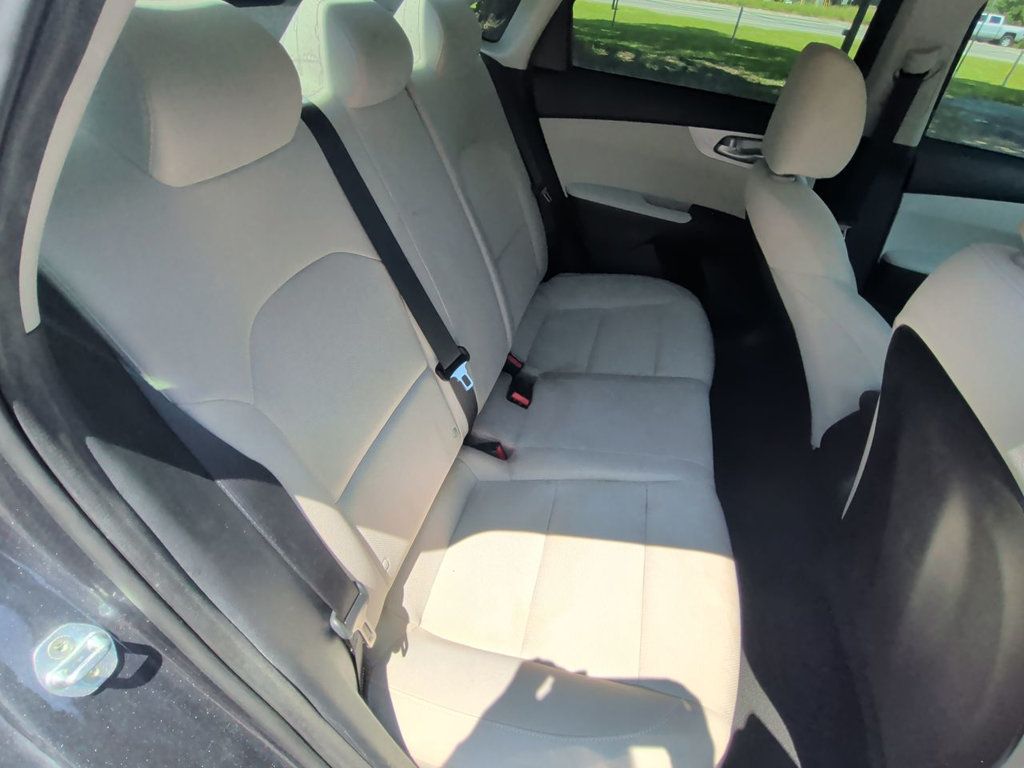 Kia Forte FE IVT photo 22