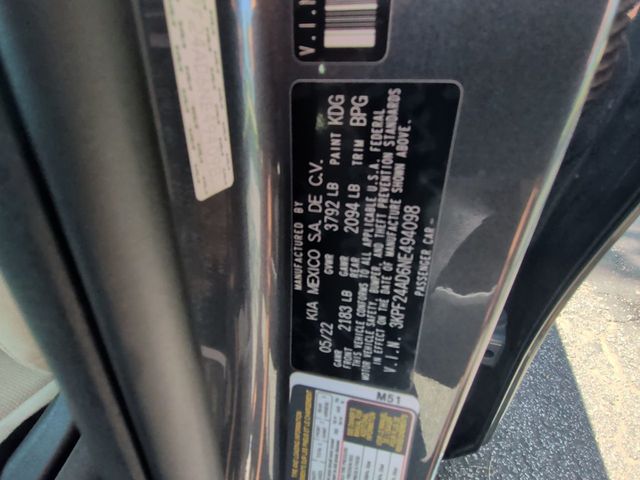 2022 Kia Forte FE IVT - 23067295 - 23