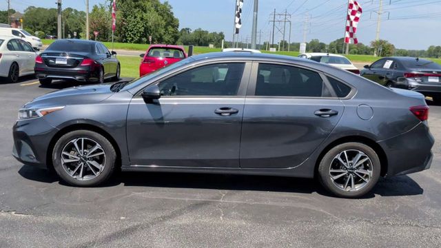 2022 Kia Forte FE IVT - 23067295 - 4