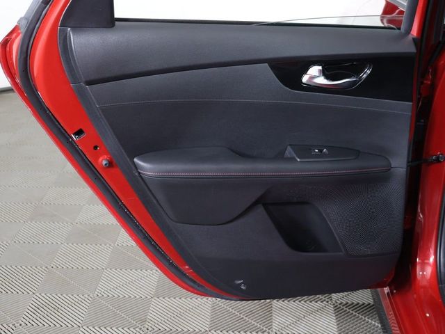 2022 Kia Forte GT DCT - 23056840 - 22