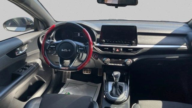 2022 Kia Forte GT-Line IVT - 23014102 - 12