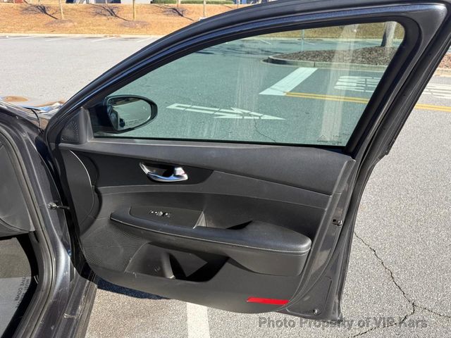 2022 Kia Forte GT-Line IVT - 22960713 - 16