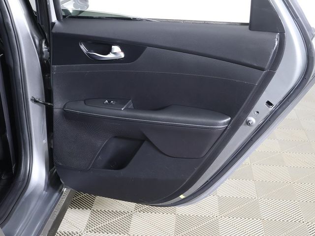 2022 Kia Forte GT-Line IVT - 22997549 - 27