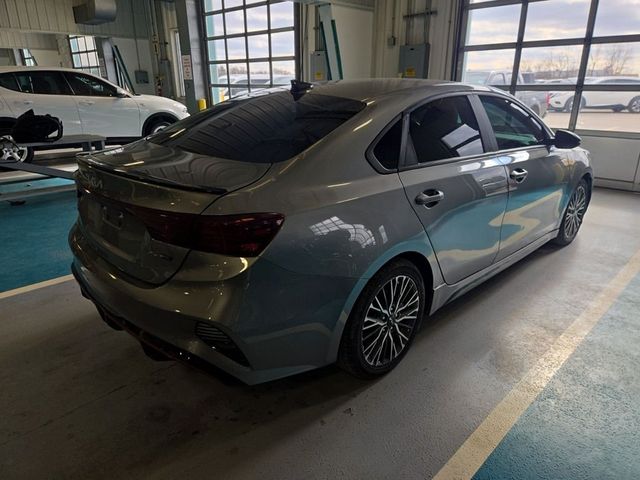 2022 Kia Forte GT-Line IVT - 22997549 - 3
