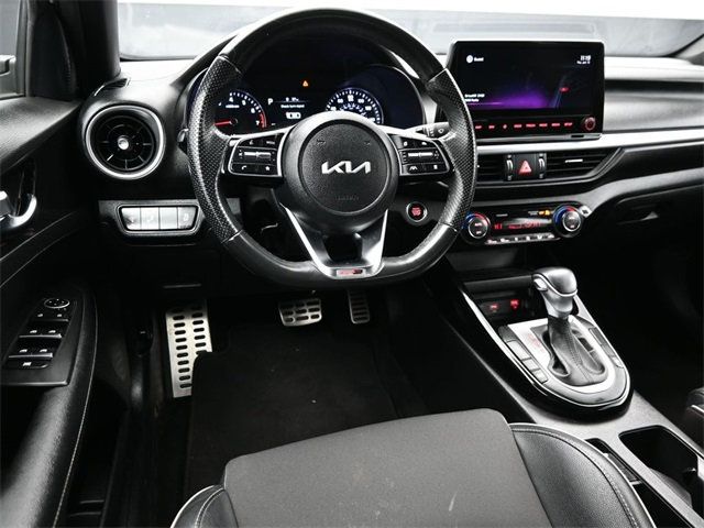 2022 Kia Forte GT-Line IVT - 22966407 - 16