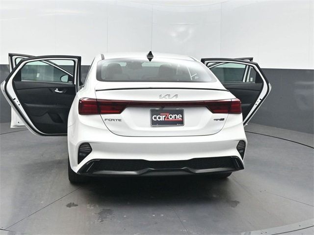 2022 Kia Forte GT-Line IVT - 22966407 - 38