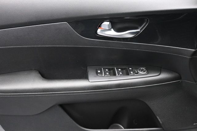 2022 Kia Forte GT-Line IVT - 23003171 - 6