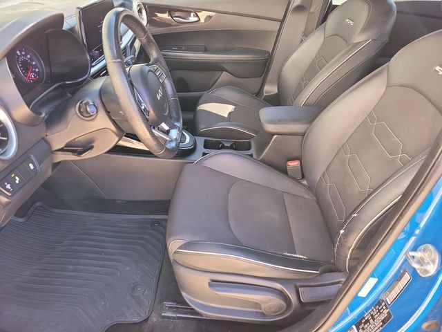 2022 Kia Forte GT-Line IVT - 22938120 - 3