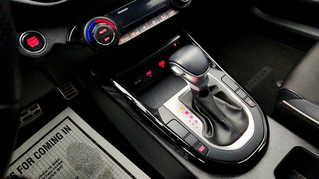 2022 Kia Forte GT-Line IVT w/ Premium Pkg - 23016219 - 16