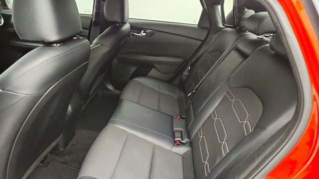 2022 Kia Forte GT-Line IVT w/ Premium Pkg - 23016219 - 21