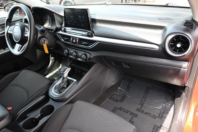 2022 Kia Forte LXS  - 23020990 - 8