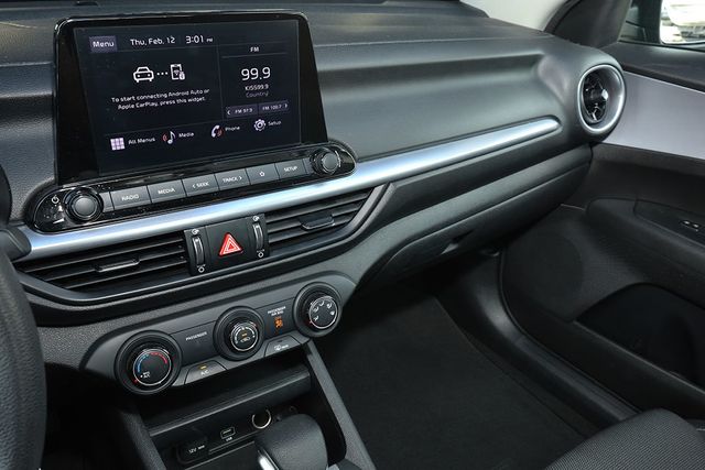 2022 KIA FORTE LXS IVT - 22984212 - 19