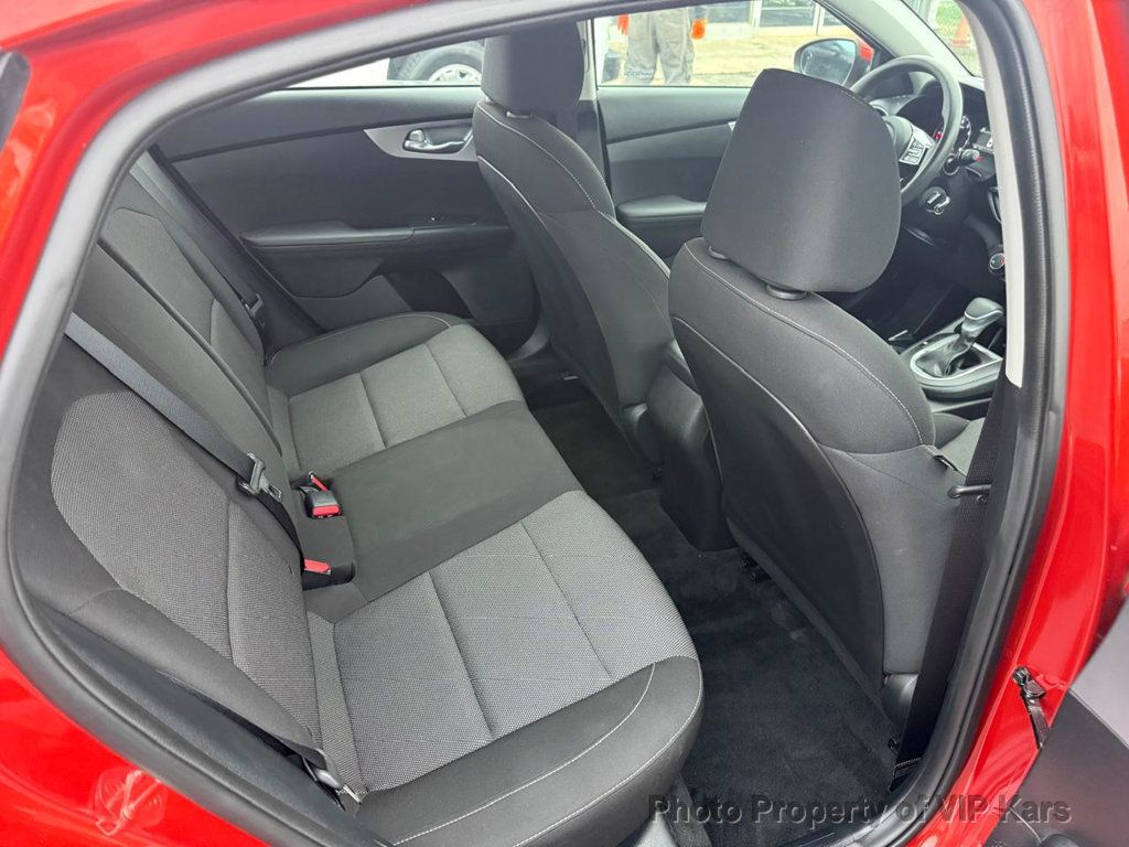2022 Kia Forte LXS IVT - 22968449 - 10