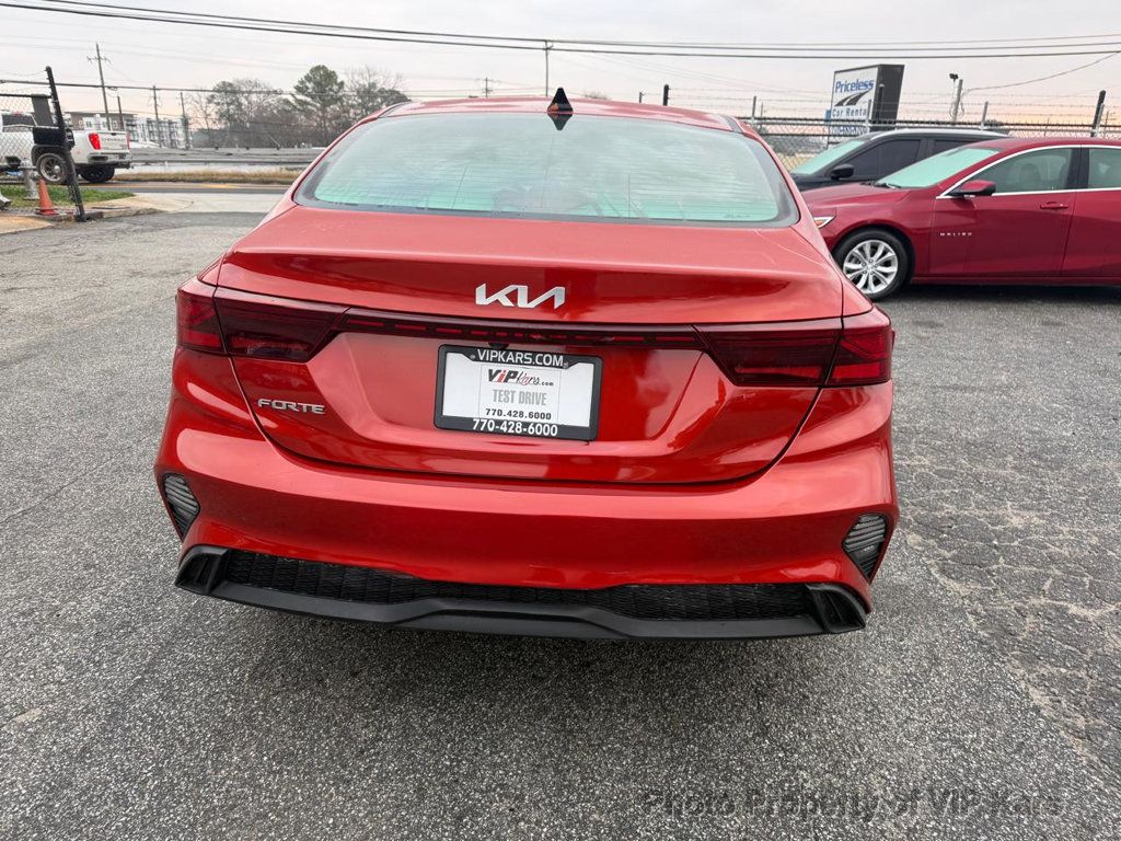 2022 Kia Forte LXS IVT - 22968449 - 5