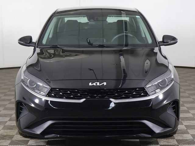 2022 Kia Forte LXS IVT - 22976541 - 9