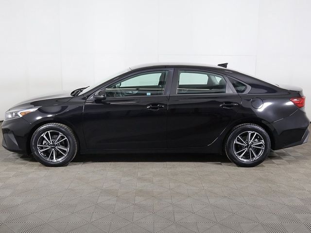 2022 Kia Forte LXS IVT - 22976541 - 15