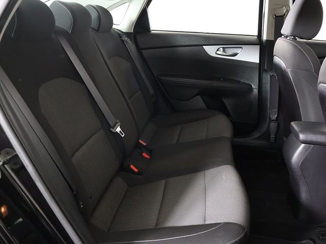 2022 Kia Forte LXS IVT - 22976541 - 31