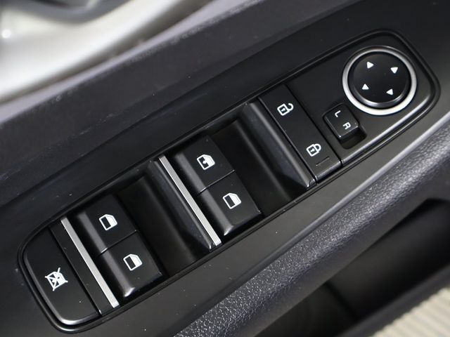 2022 Kia Forte LXS IVT - 22976541 - 34