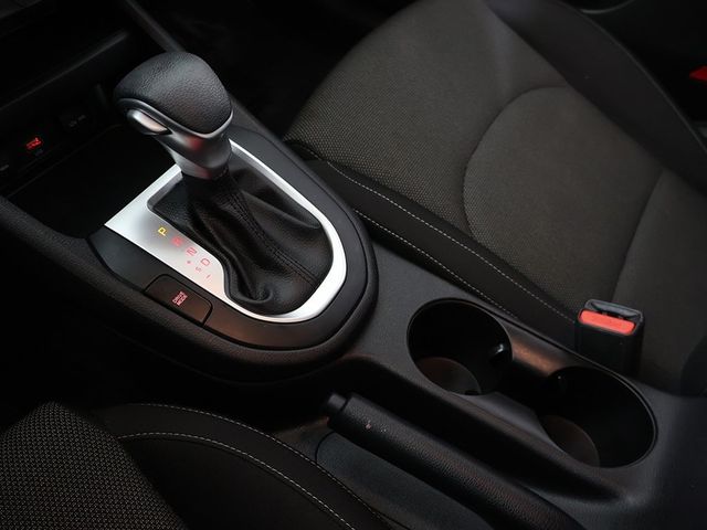 2022 Kia Forte LXS IVT - 22976541 - 45