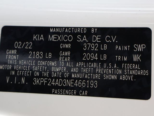 2022 Kia Forte LXS IVT - 23055715 - 43