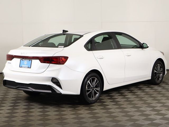 2022 Kia Forte LXS IVT - 23055715 - 7
